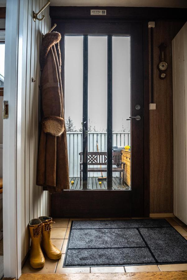 Bjoerk - A Cozy Hilltop Cottage - Great Location! Blaskogabyggd ภายนอก รูปภาพ