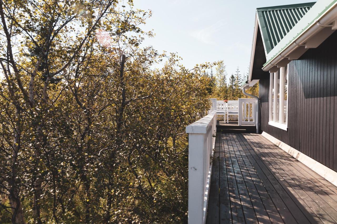 Bjoerk - A Cozy Hilltop Cottage - Great Location! Blaskogabyggd ภายนอก รูปภาพ