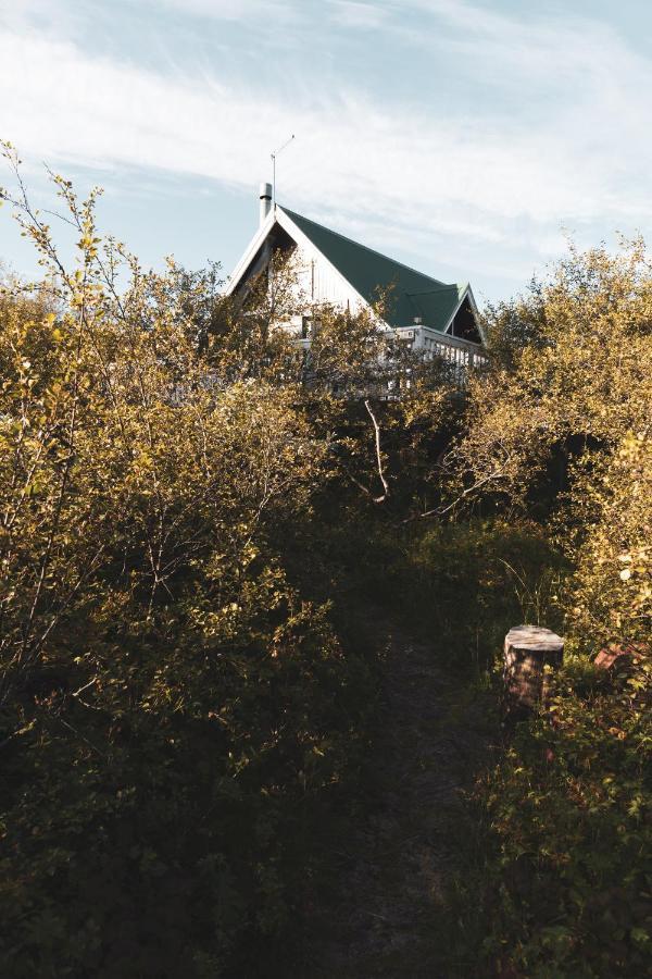 Bjoerk - A Cozy Hilltop Cottage - Great Location! Blaskogabyggd ภายนอก รูปภาพ