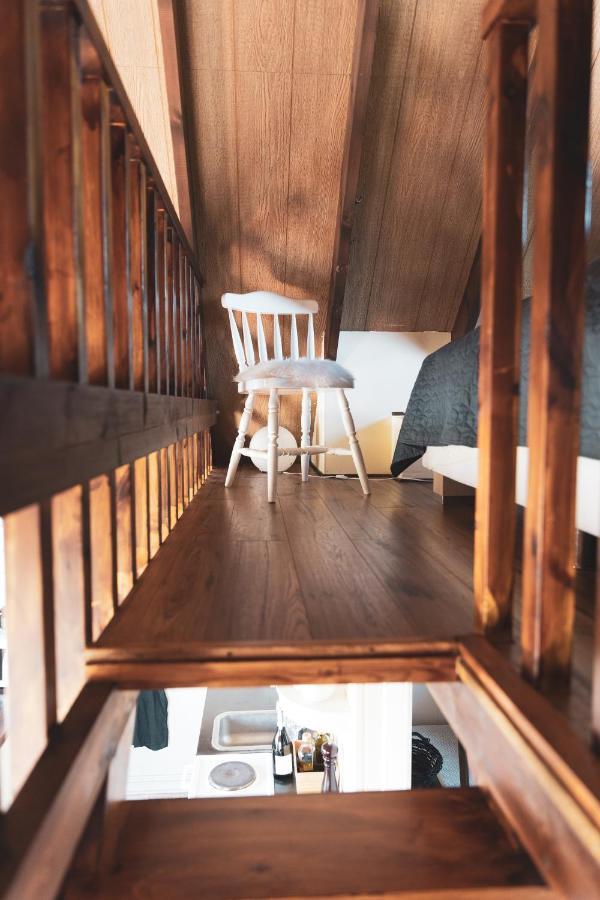 Bjoerk - A Cozy Hilltop Cottage - Great Location! Blaskogabyggd ภายนอก รูปภาพ